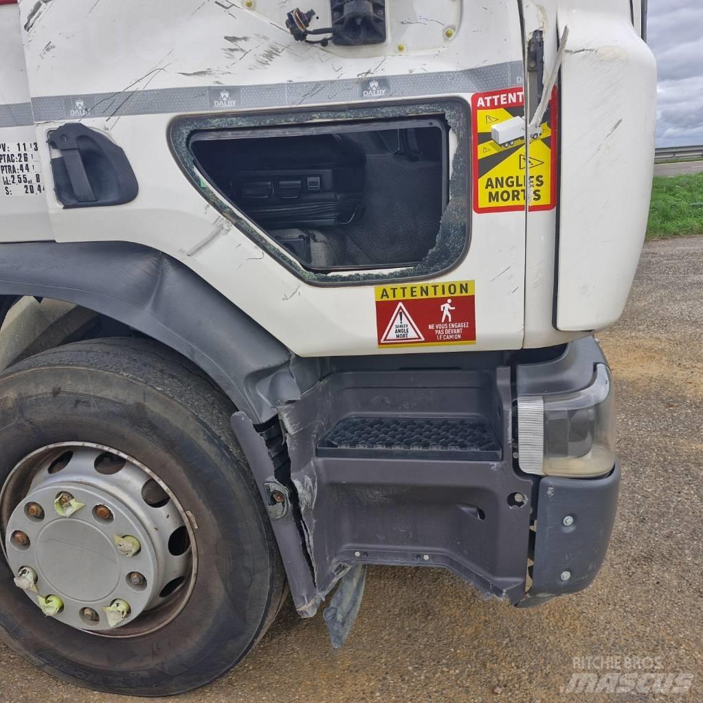 Renault D Wide 380 Hákový nosič kontajnerov