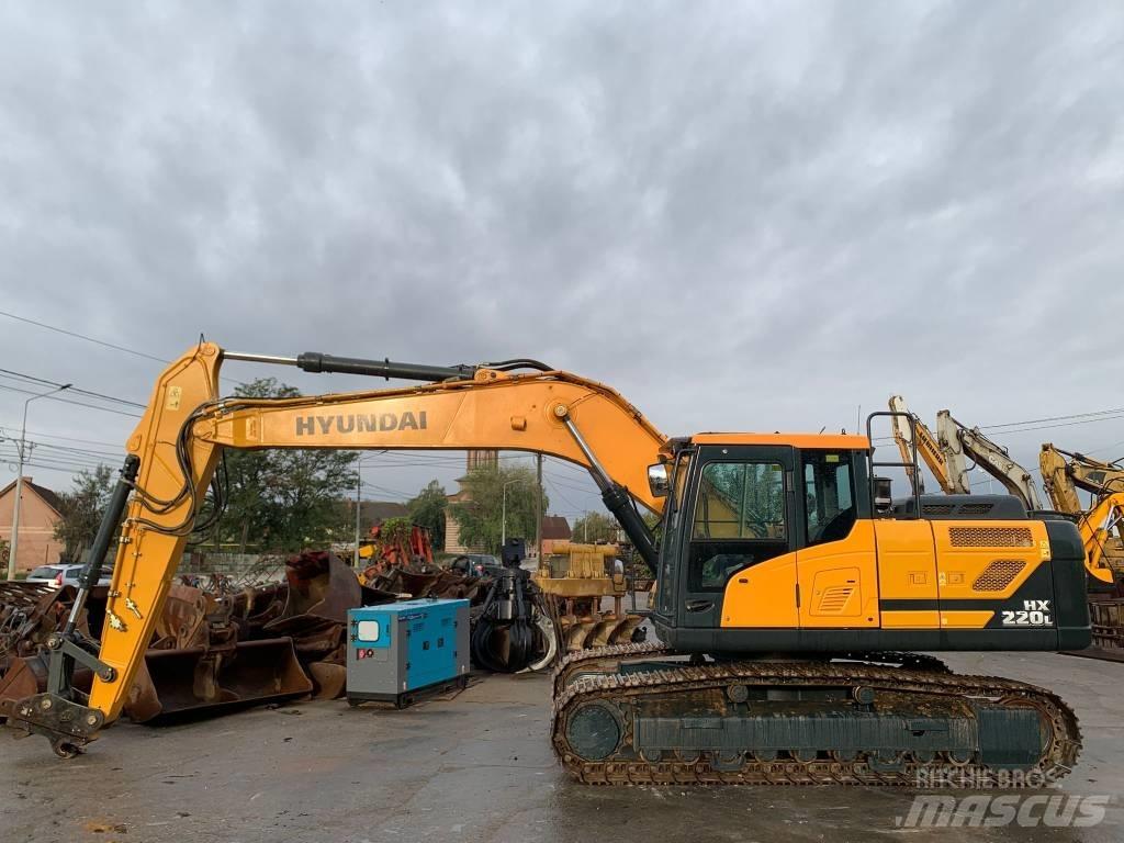 Hyundai HX 220 L Pásové rýpadlá