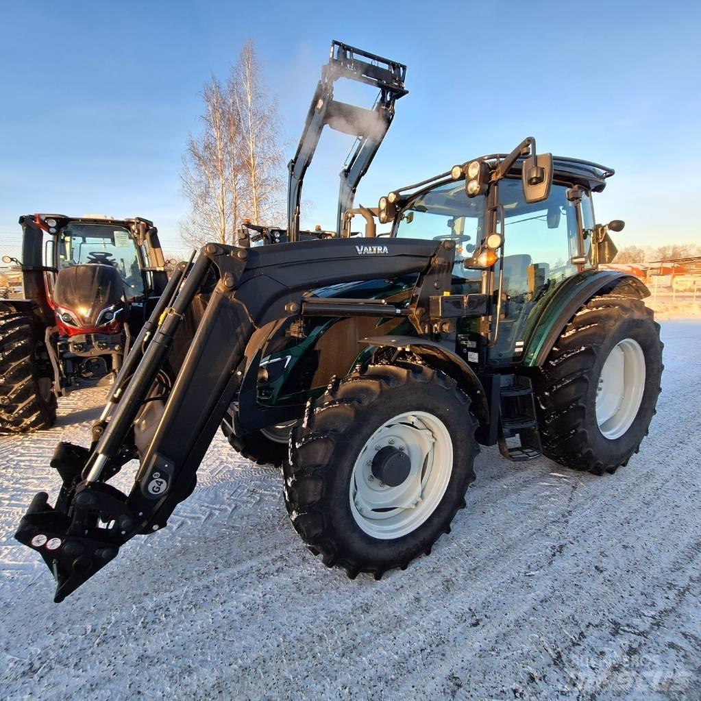 Valtra A114 MH4+L Traktory