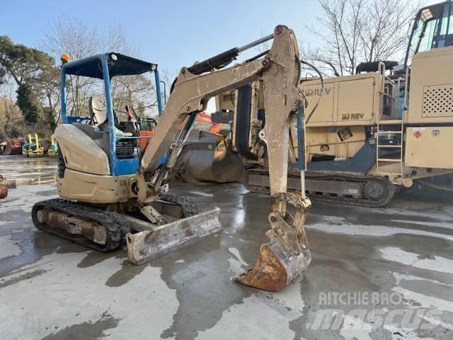 Bobcat E 27 Mini rýpadlá < 7t