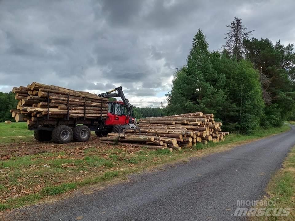 Komatsu 860.4 Lesné traktory