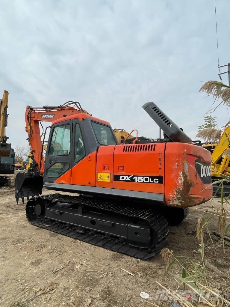 Doosan dx150 Pásové rýpadlá
