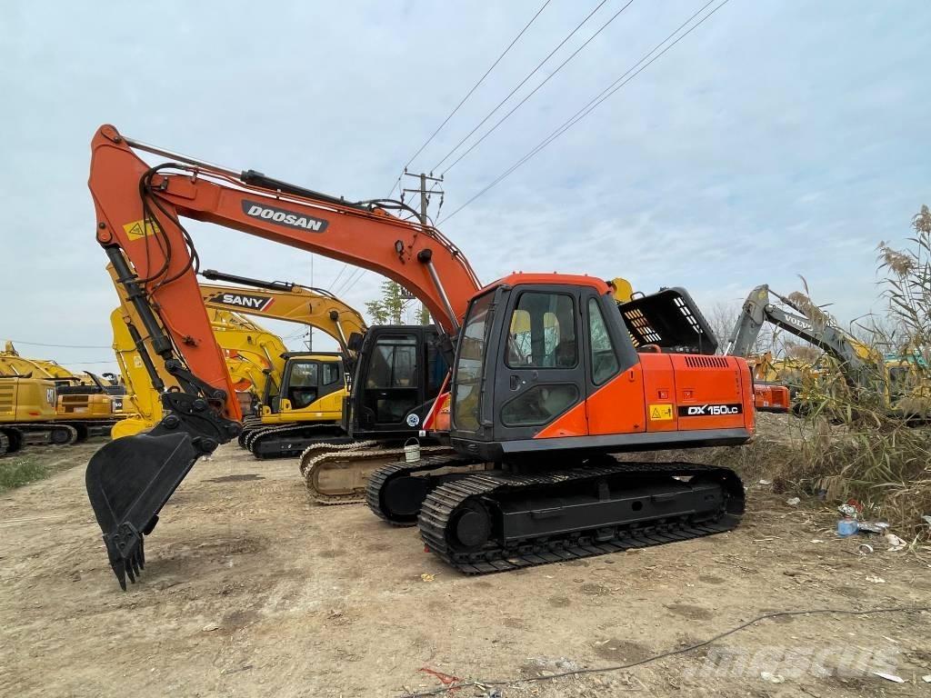 Doosan dx150 Pásové rýpadlá