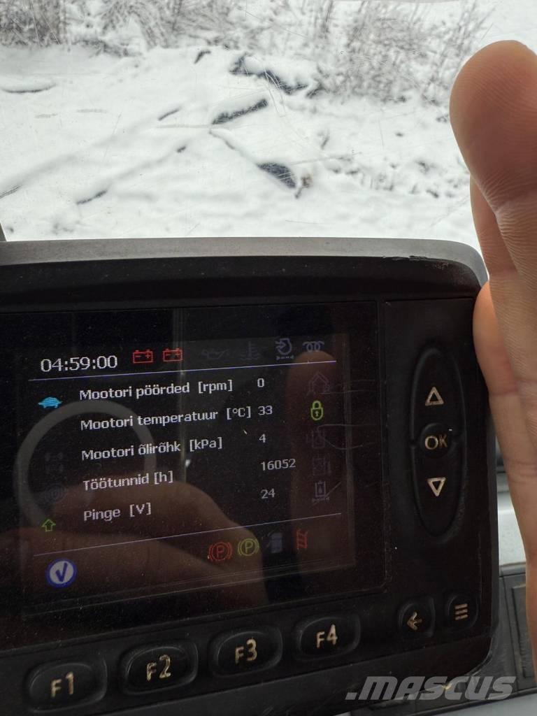 Metsis 608F Lesné traktory