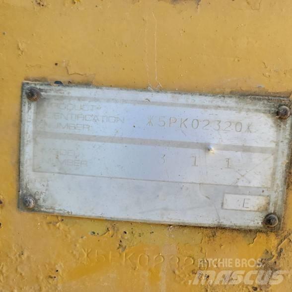 CAT 311 Pásové rýpadlá