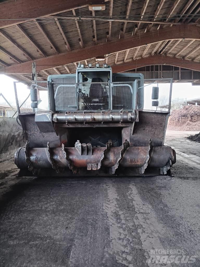 Neuson ECO 5003 Obracače kompostu