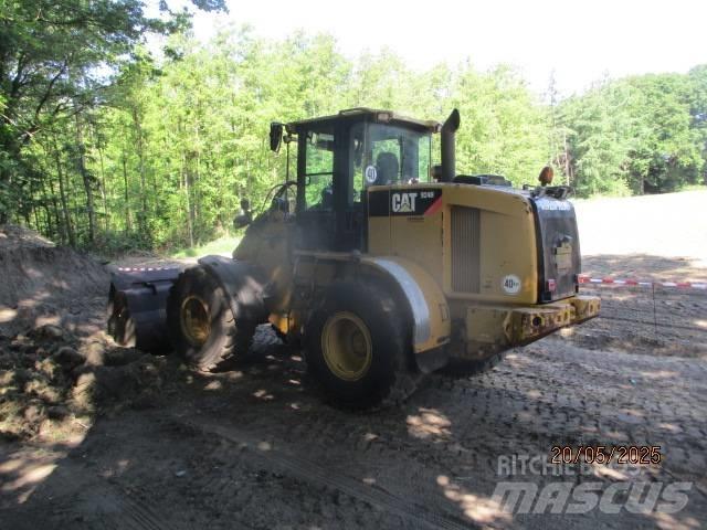 CAT 924 Kolesové nakladače