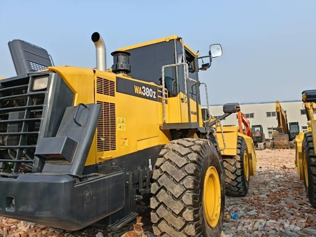 Komatsu WA 380-6 Kolesové nakladače
