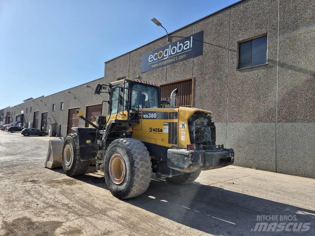 Komatsu WA 380-6 Kolesové nakladače
