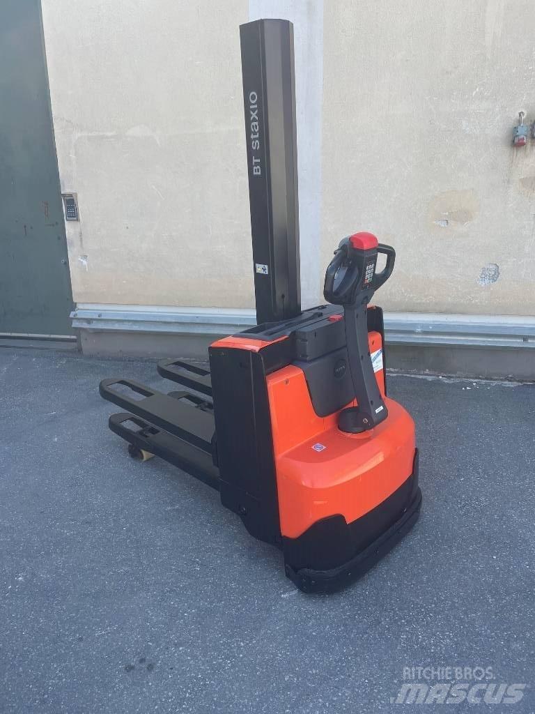 BT SWE080L Ručne vedené vysokozdvižné vozíky