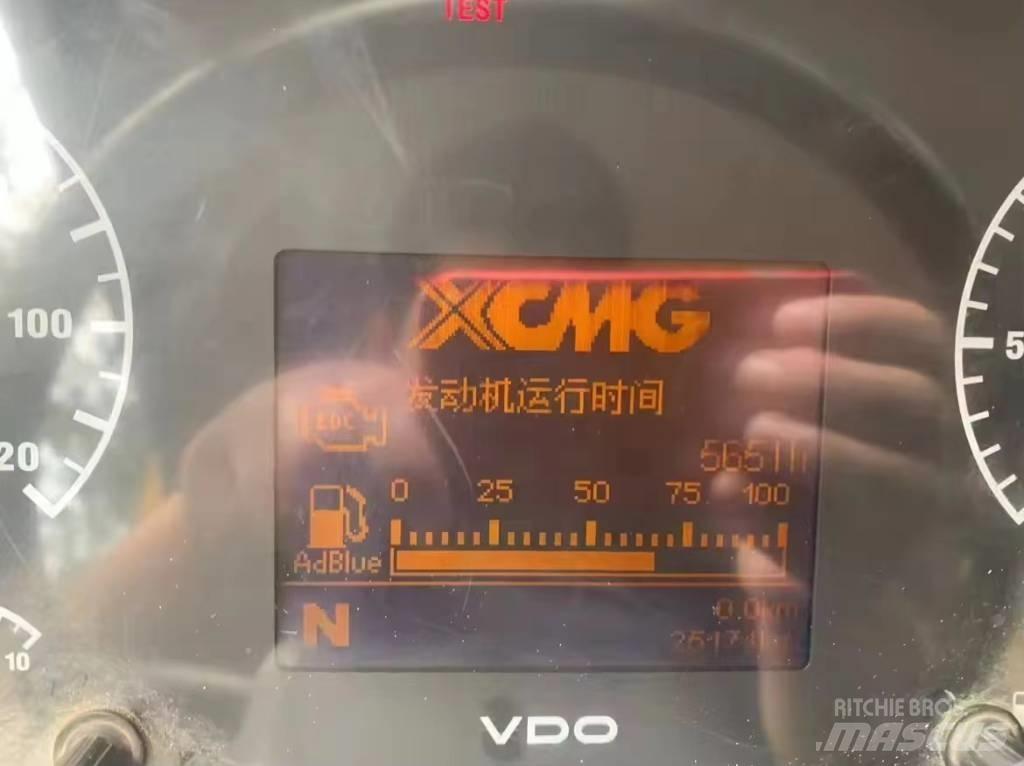 XCMG XZJ5305JQZ20 Univerzálne terénne žeriavy