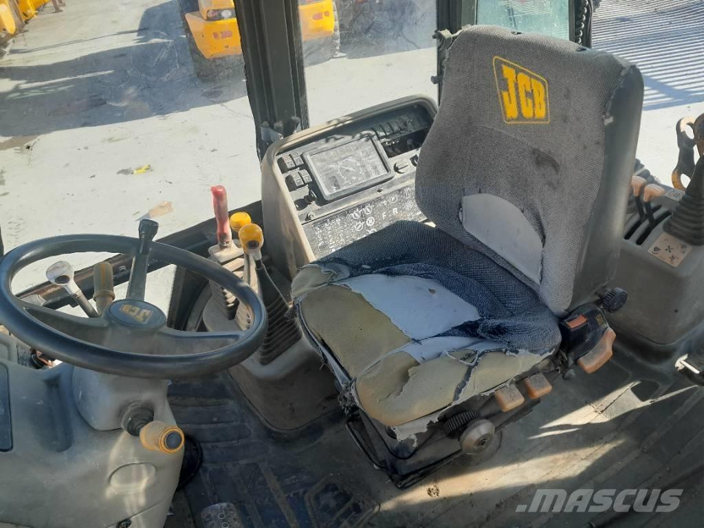 JCB 3 CX Rýpadlo-nakladače