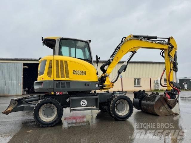 Wacker Neuson EW 65 Kolesové rýpadlá