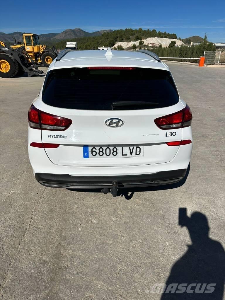Hyundai I30 Automobily