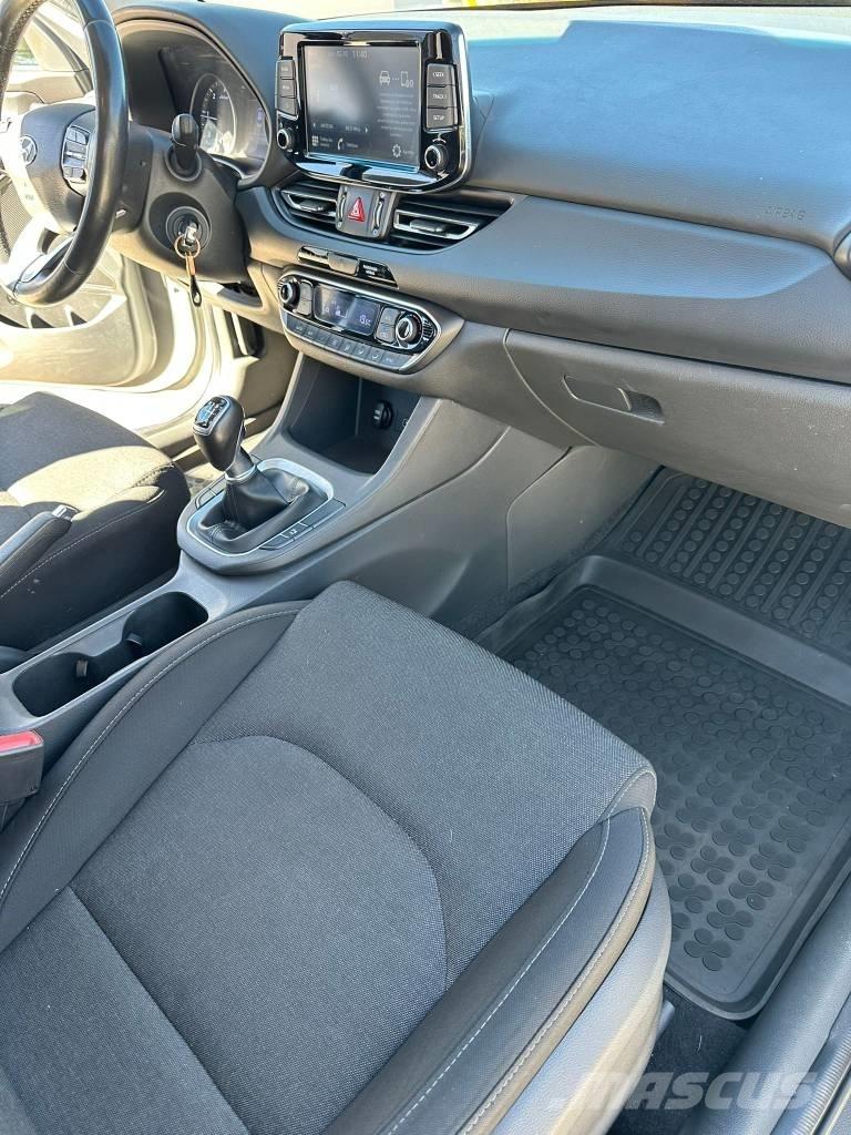 Hyundai I30 Automobily
