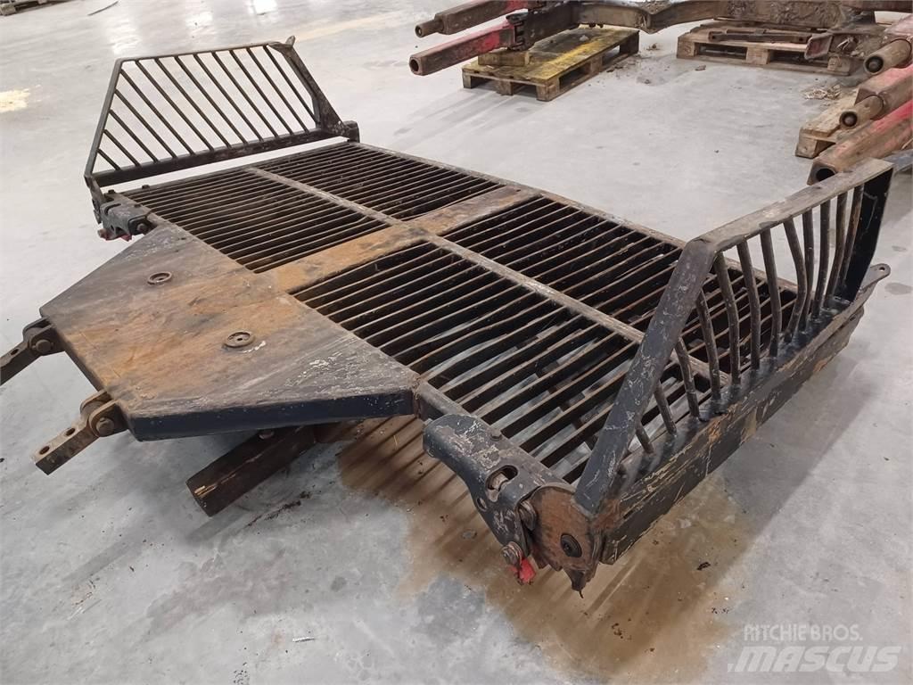 Komatsu 890.3 Ďalšie komponenty