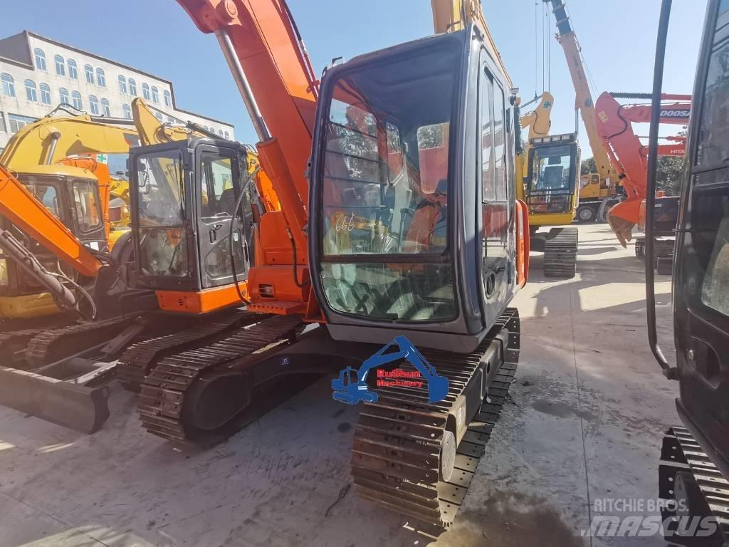 Hitachi EX60 Mini rýpadlá < 7t