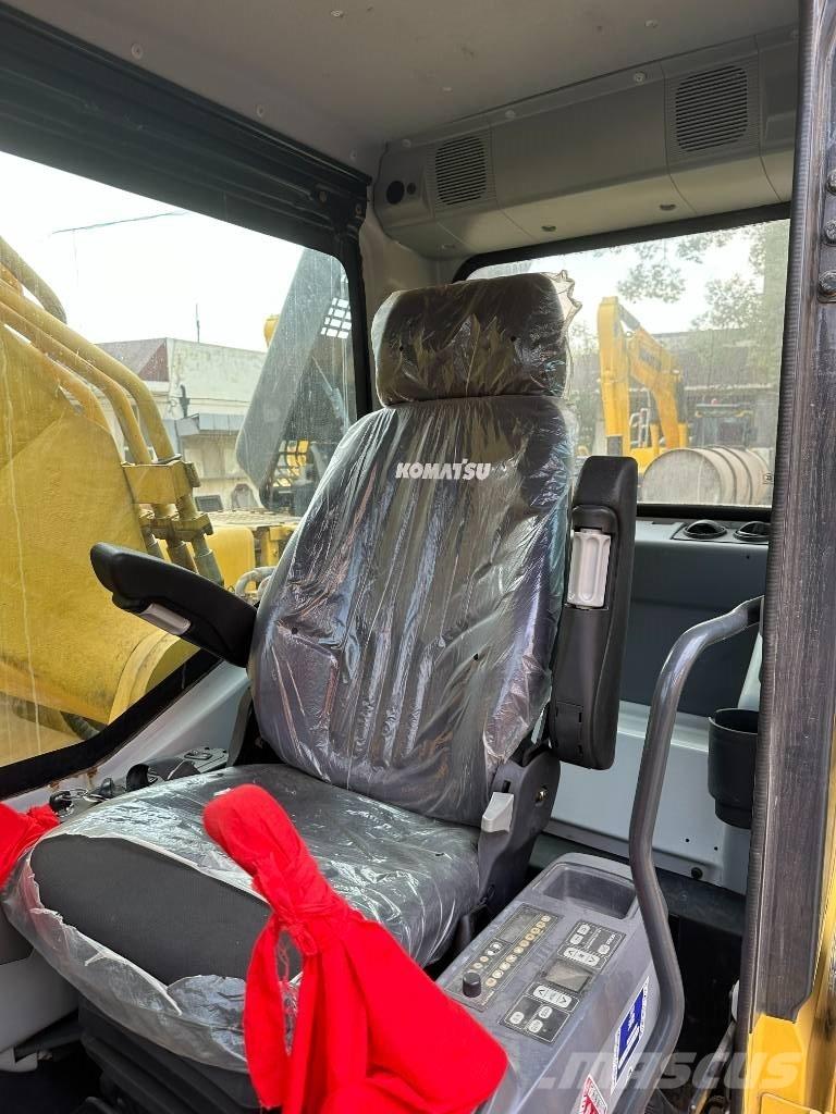Komatsu PC 360 Pásové rýpadlá