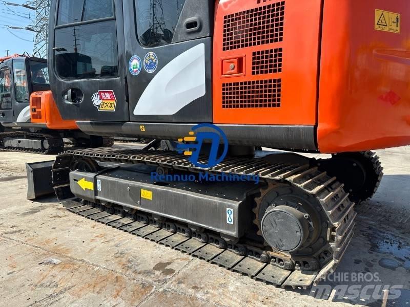 Hitachi ZX70 Pásové rýpadlá