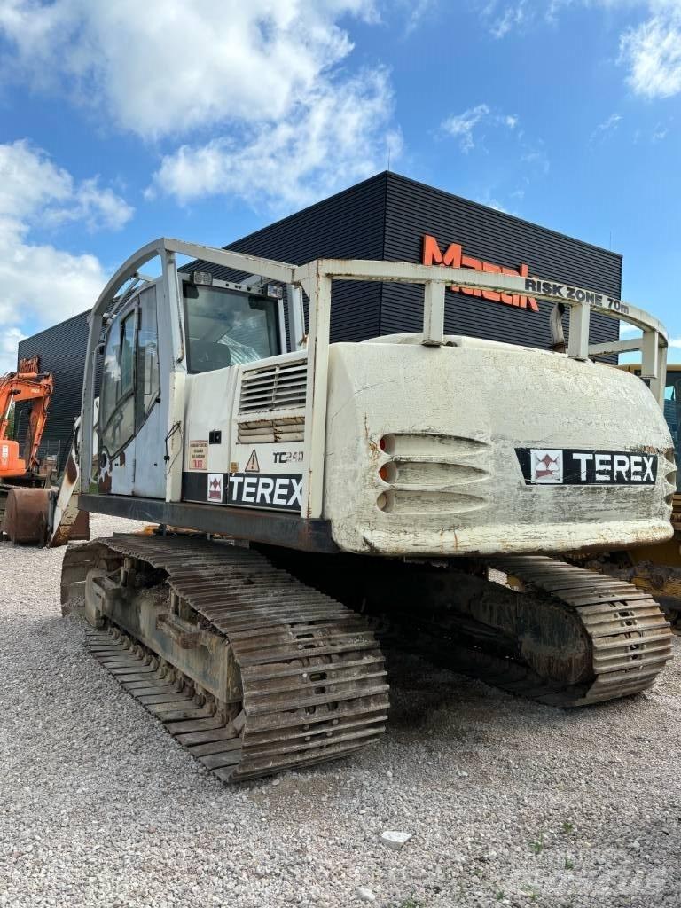 Terex TC 240 LC Pásové rýpadlá