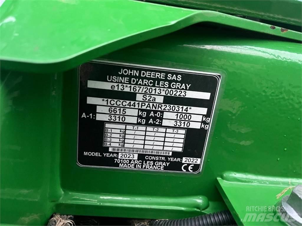 John Deere C441R Ďalšie poľnohospodárske stroje