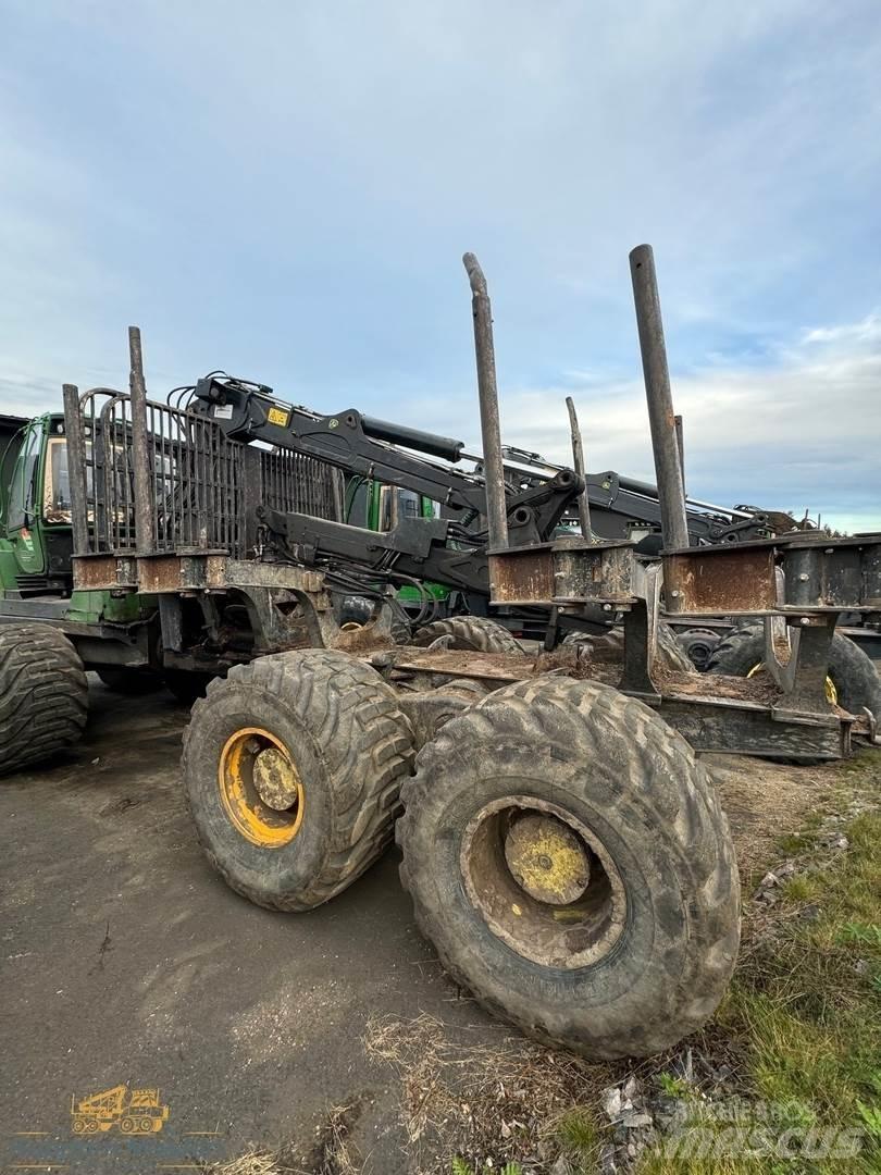 John Deere 1910E Lesné traktory