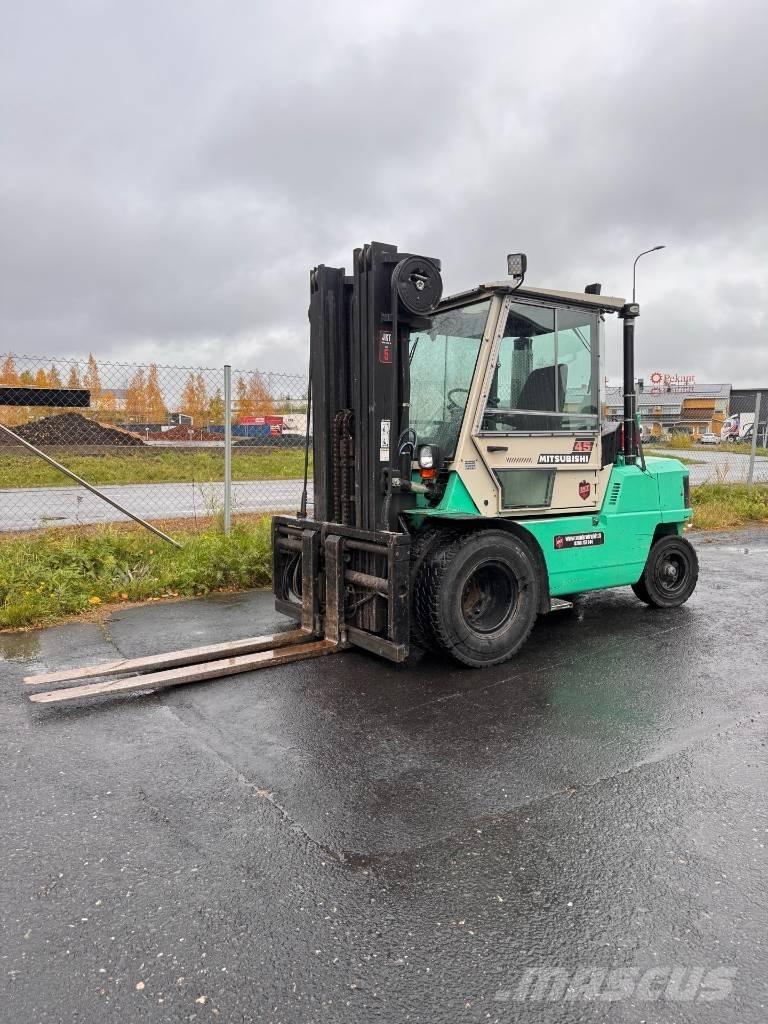 Mitsubishi FD 45 Dieselové vozíky