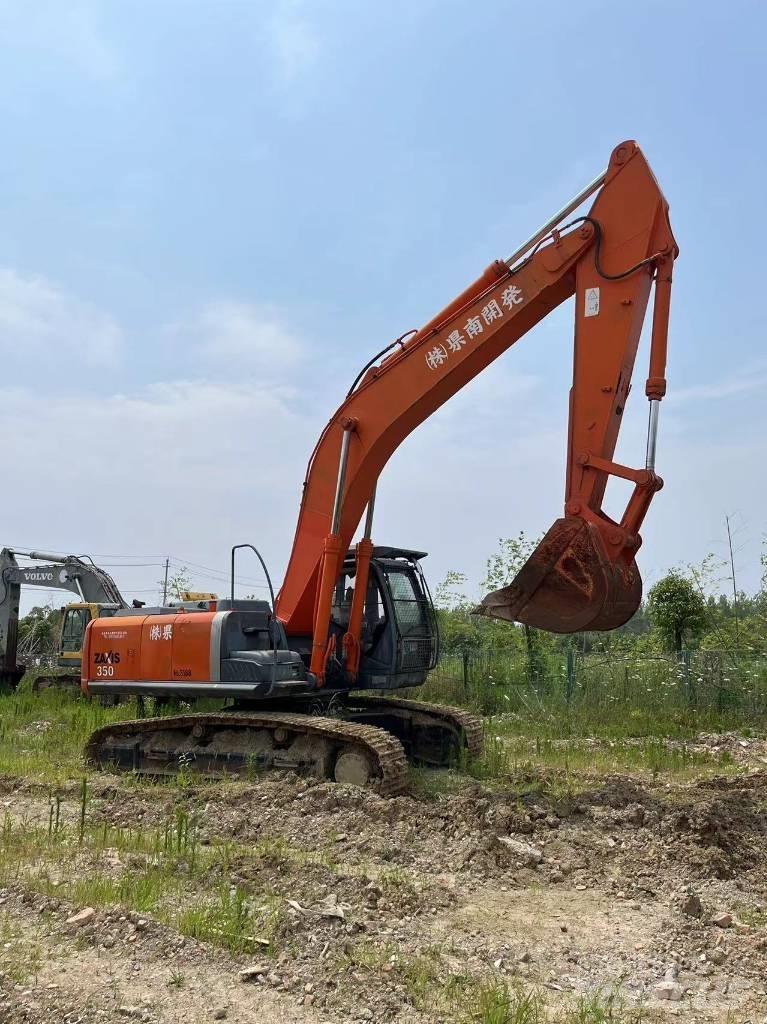 Hitachi ZX 350 Pásové rýpadlá