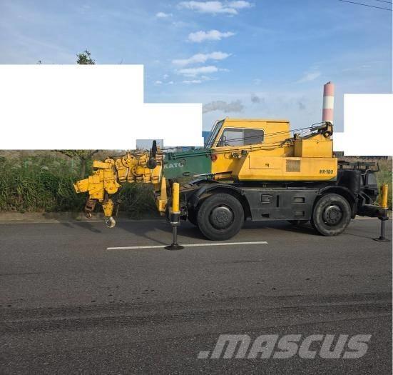 Kato MR 100 Žeriavy pre ťažký terén