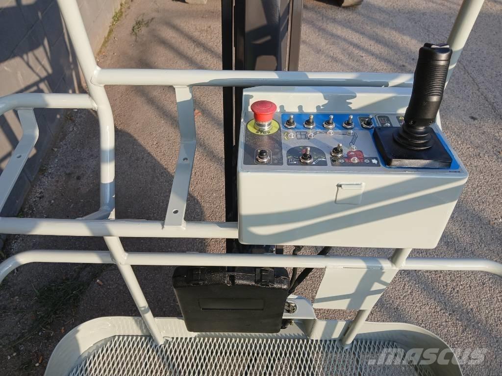 Manitou 170 AETJL Kĺbové plošiny