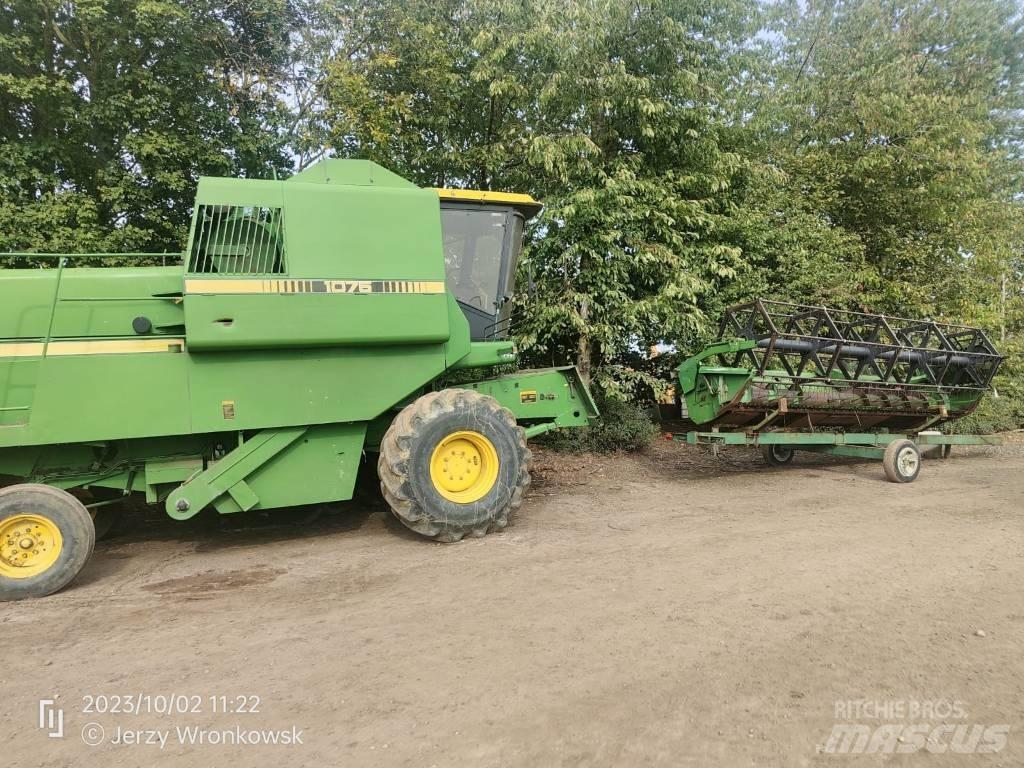 John Deere 1075 Kombinované zberacie stroje