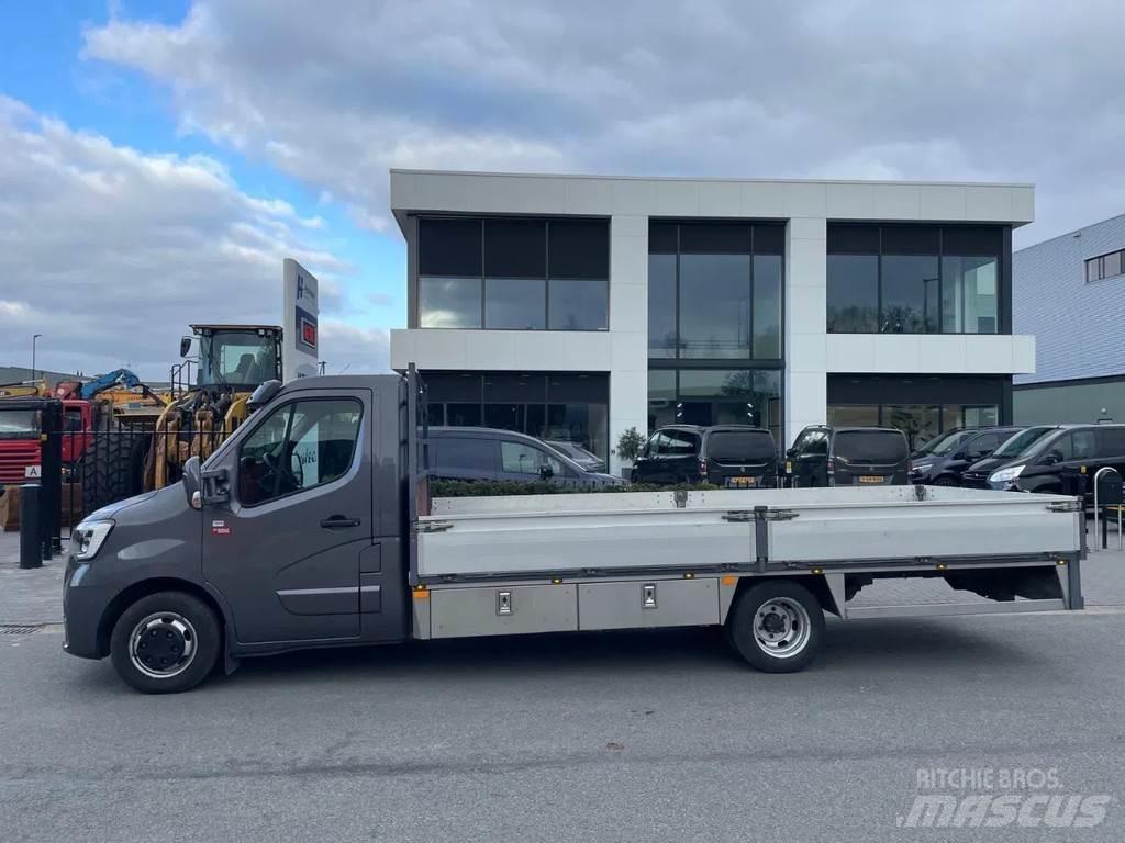 Renault Master Iné