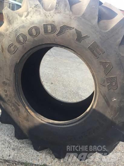 Goodyear 650/75R32 Pneumatiky, kolesá a ráfiky