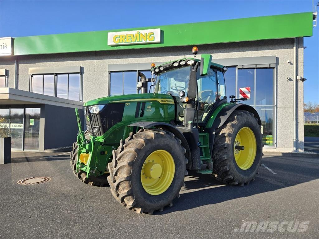 John Deere 6R230 Traktory