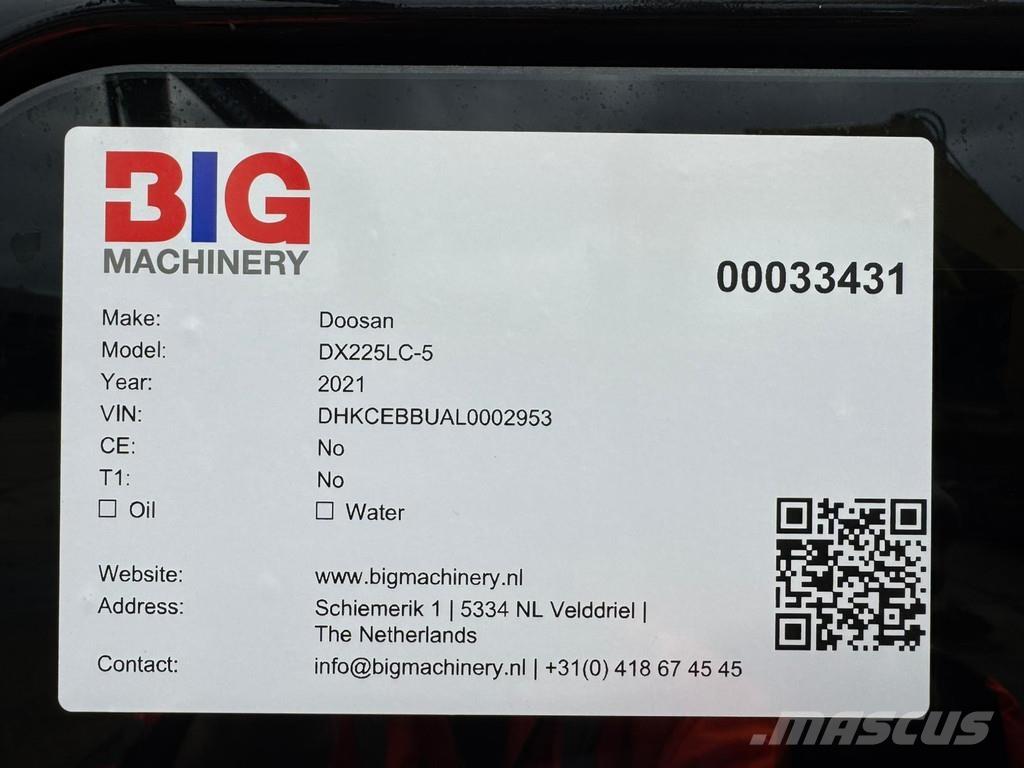 Doosan DX225LC-5 Pásové rýpadlá