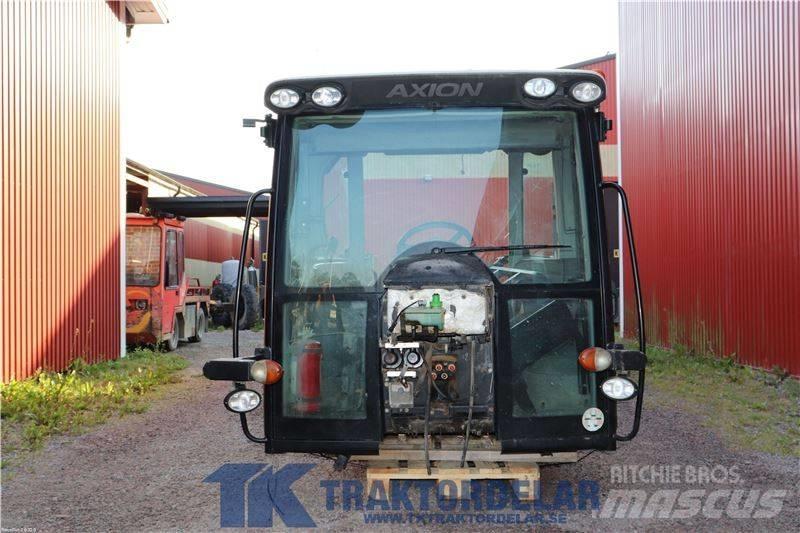 CLAAS 840 Kabíny a interiér