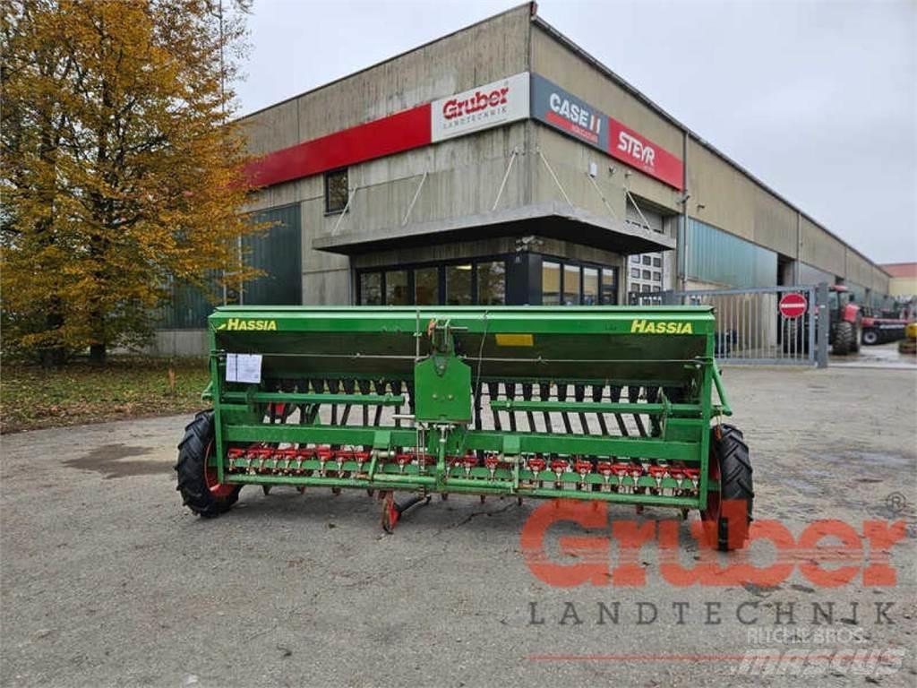 Hassia DKL 300/25 Mechanické sejačky