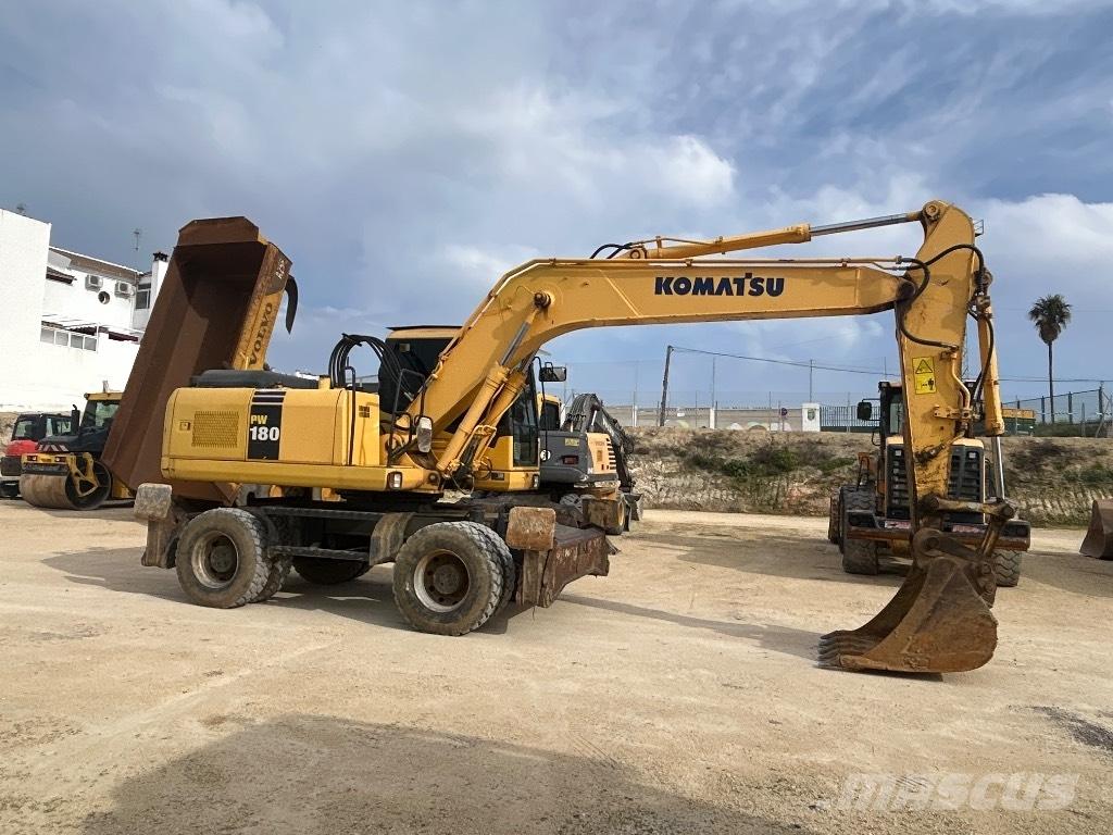 Komatsu PW 180 Kolesové rýpadlá