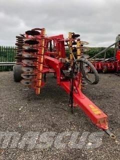 Väderstad TD400 Kultivátory