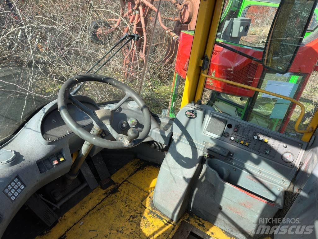 Volvo L 180 E CABIN Kabíny a interiér