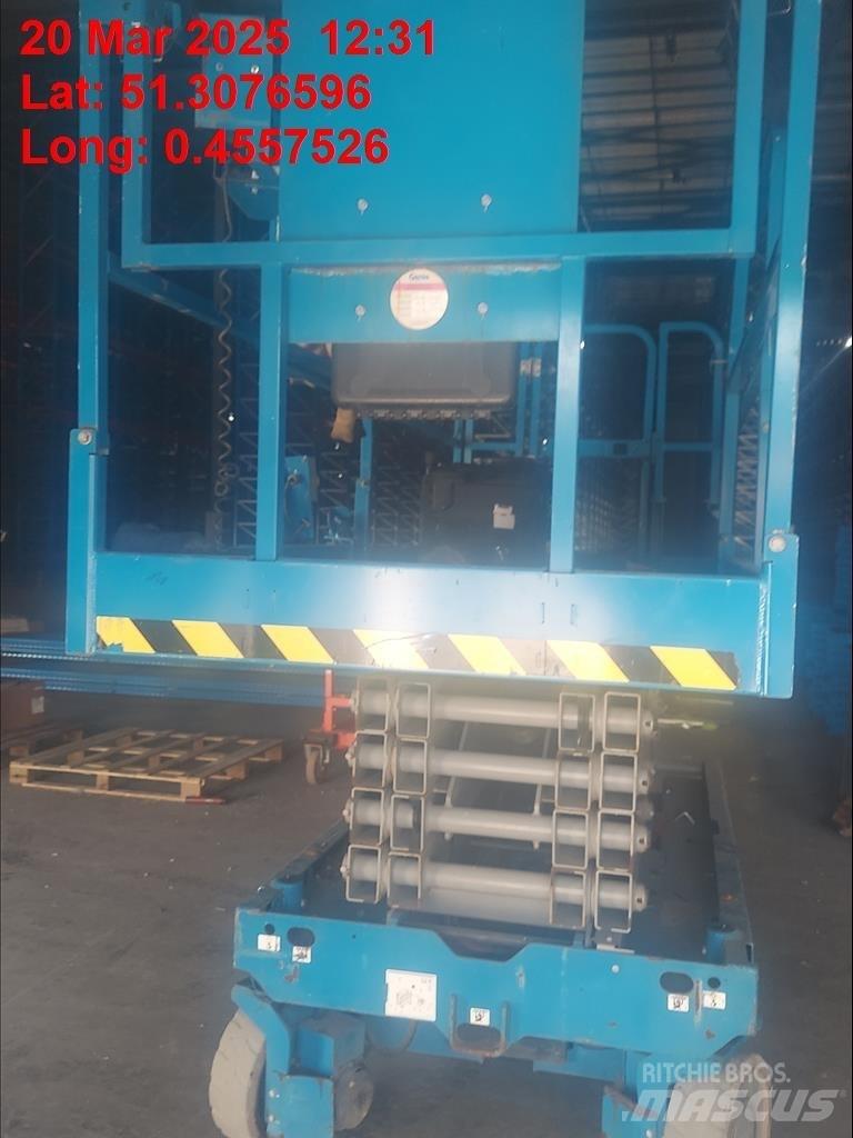 Genie GS 3246 Nožnicové zdvíhacie plošiny