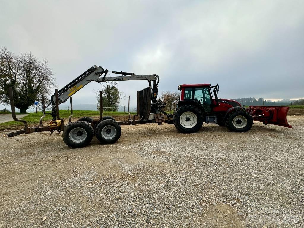 Valtra N 91 Traktory