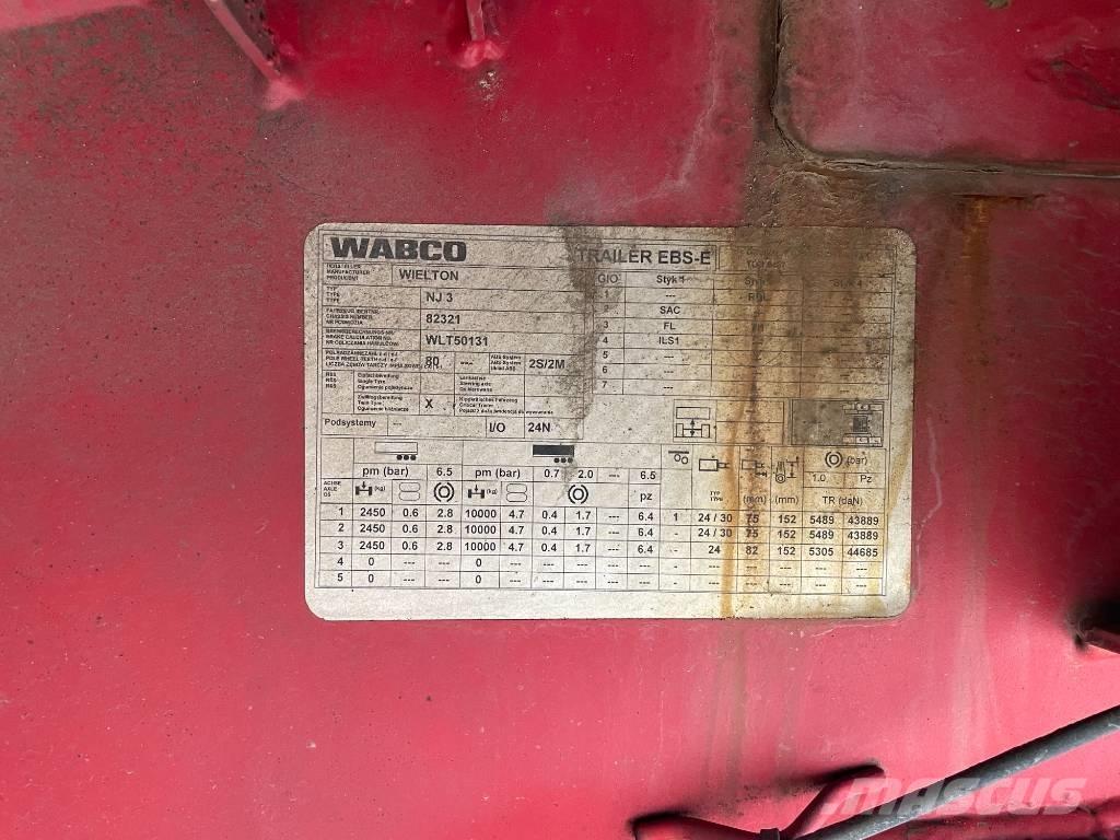 Wielton NJ 3 Prívesy na prepravu automobilov