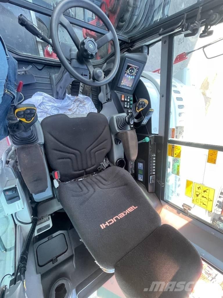 Takeuchi TB 295W Kolesové rýpadlá