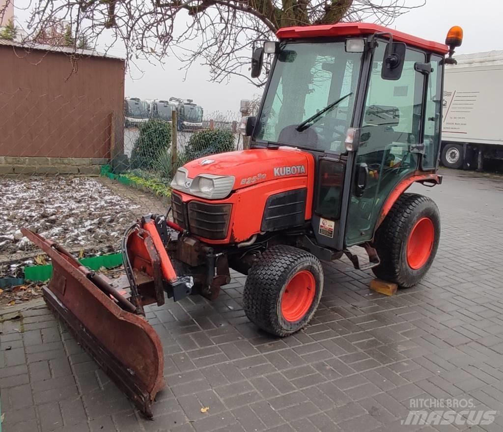 Kubota B2530 Kompaktné traktory