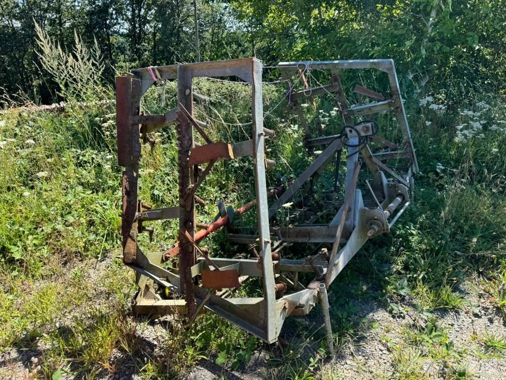  DOUCET RH7 Brány