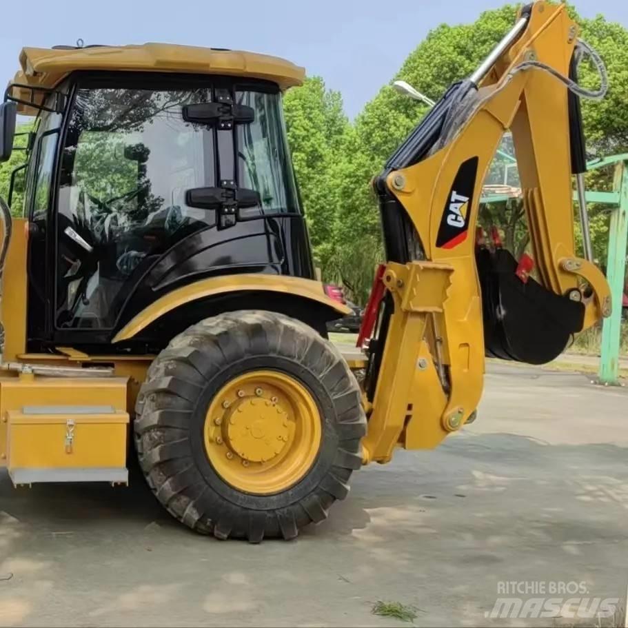 CAT 420 F Rýpadlo-nakladače