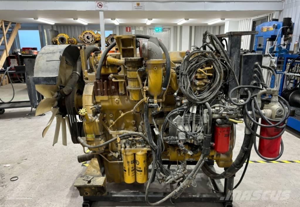 CAT C 13 Pásové rýpadlá