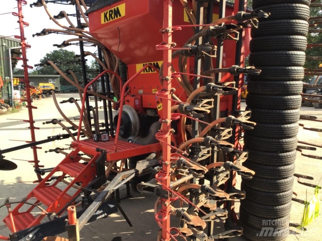 Krm 6.6 Mechanické sejačky