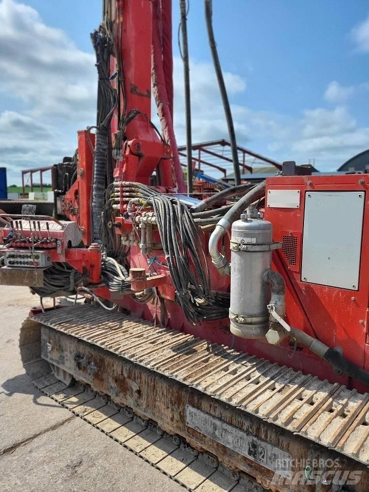 Klemm KR709-2 Pilierovej žeriav